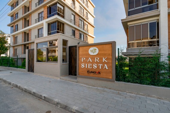 PARK SIESTA